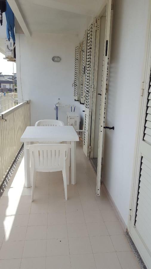 B&B La Rosa Пакино Екстериор снимка